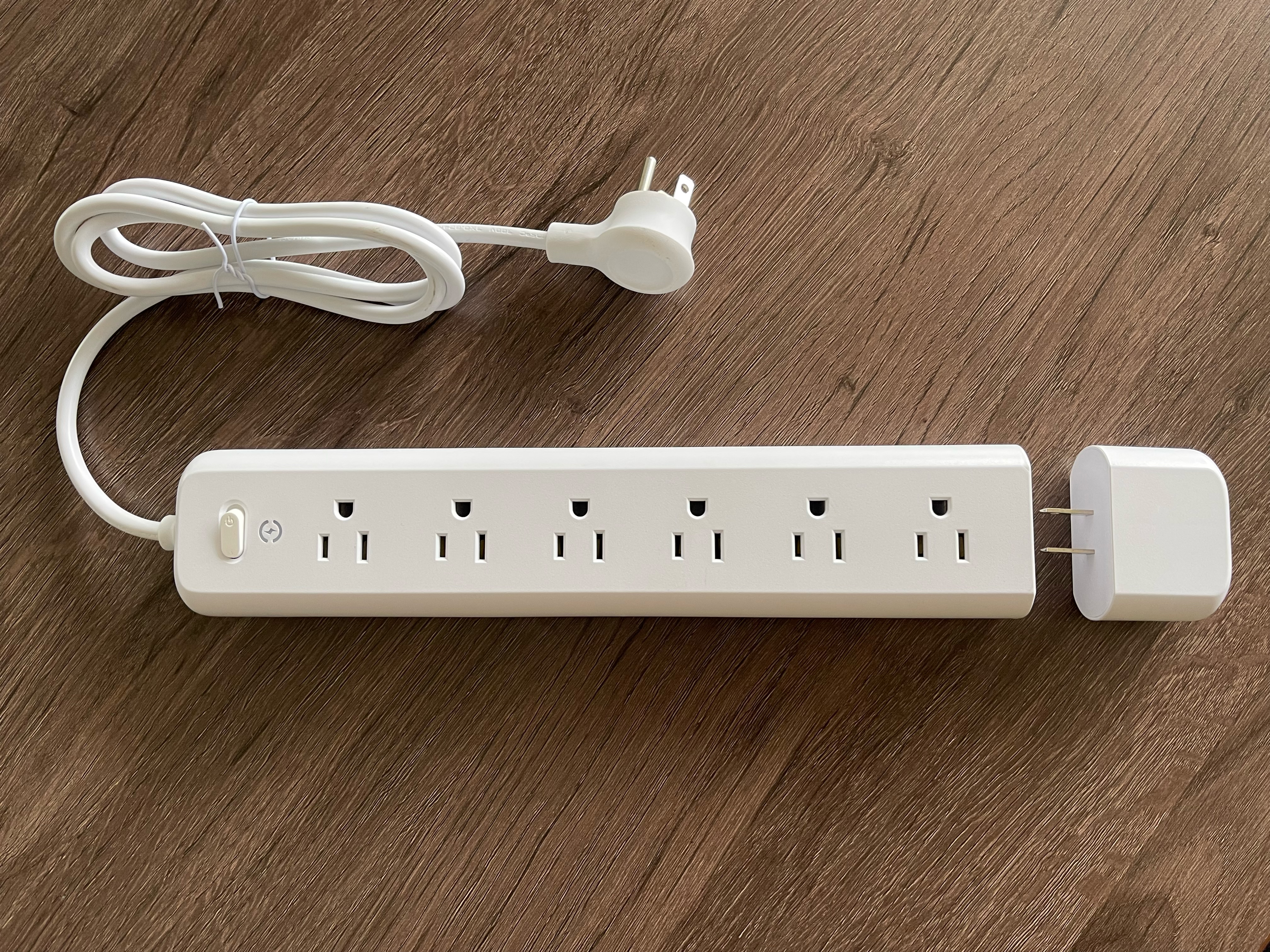 Office USA Multifunctional 7 Outlet US Surge Protector Power Strip with 4 USB Charge