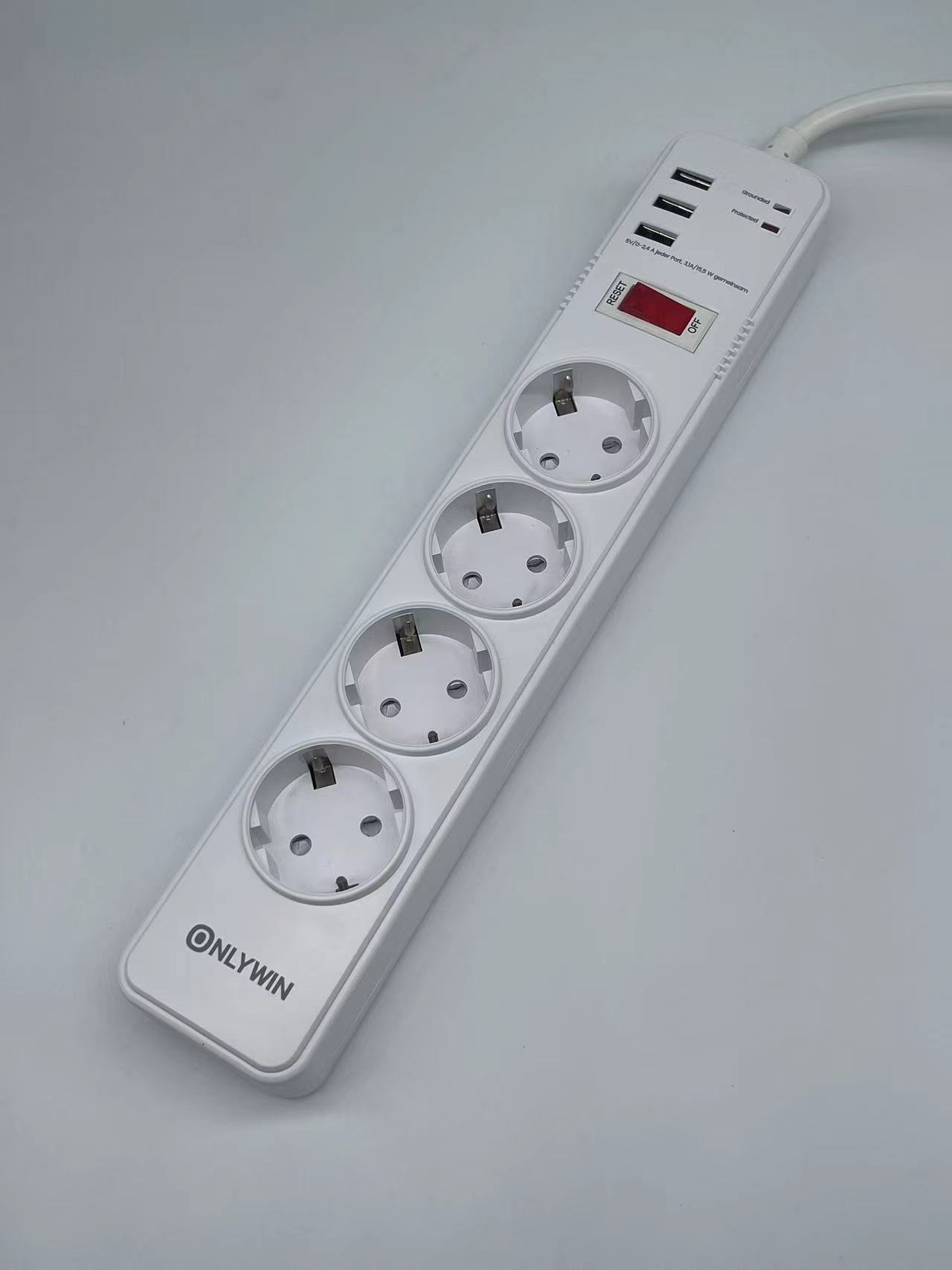 4 way Energy Saving Metal 1 Switch German Surge Protector Multiple Extended Socket with 3 usb charge